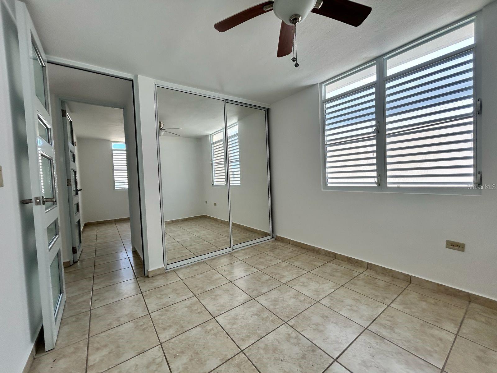 42 Calle Caoba, PR
