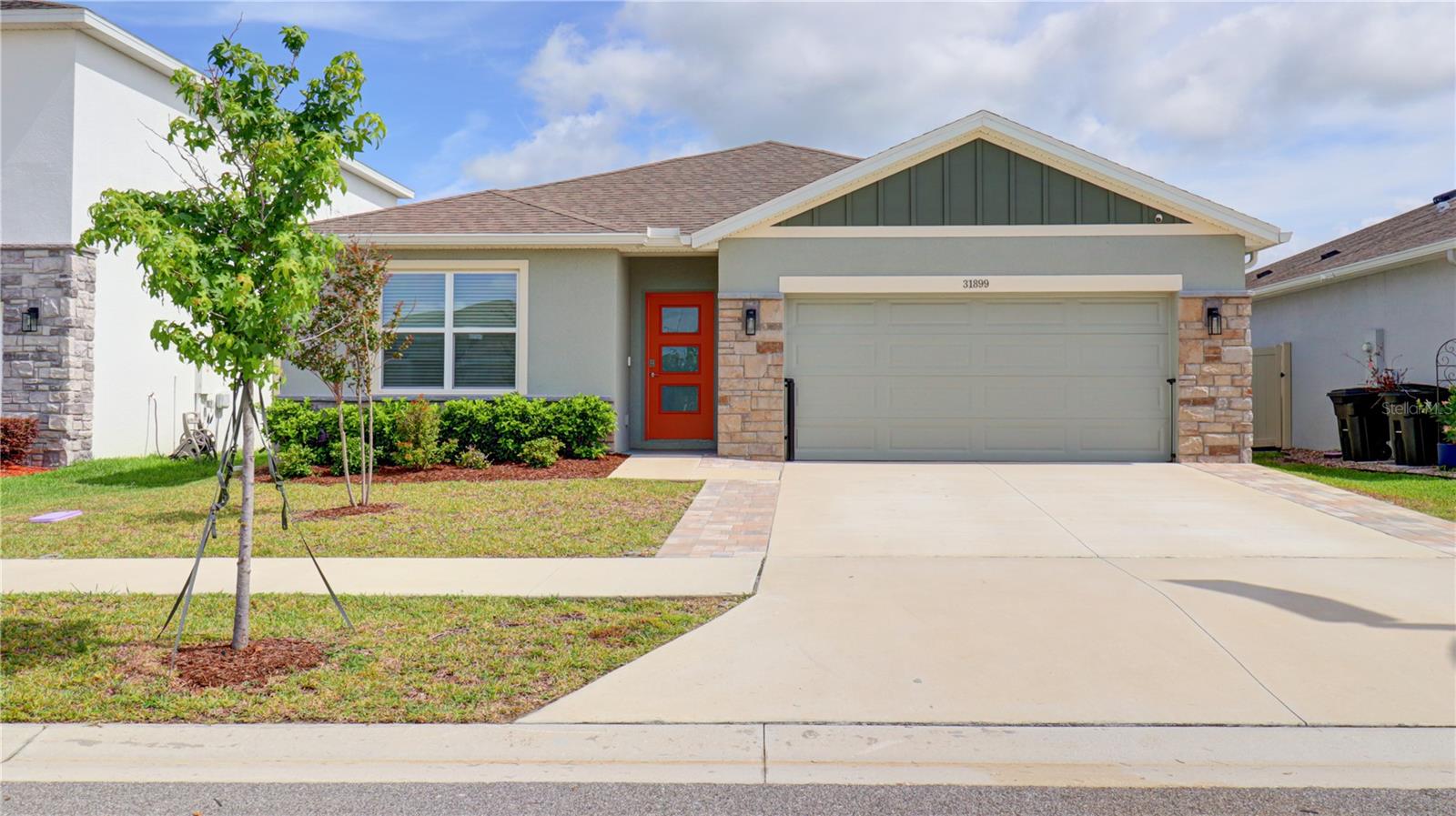 31899 Oyster Trellis Lane, FL