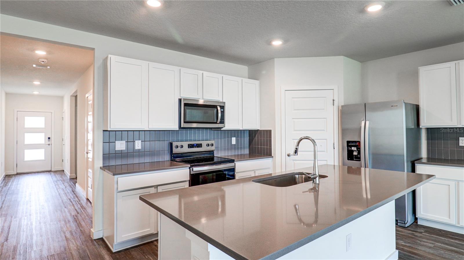 31899 Oyster Trellis Lane, FL