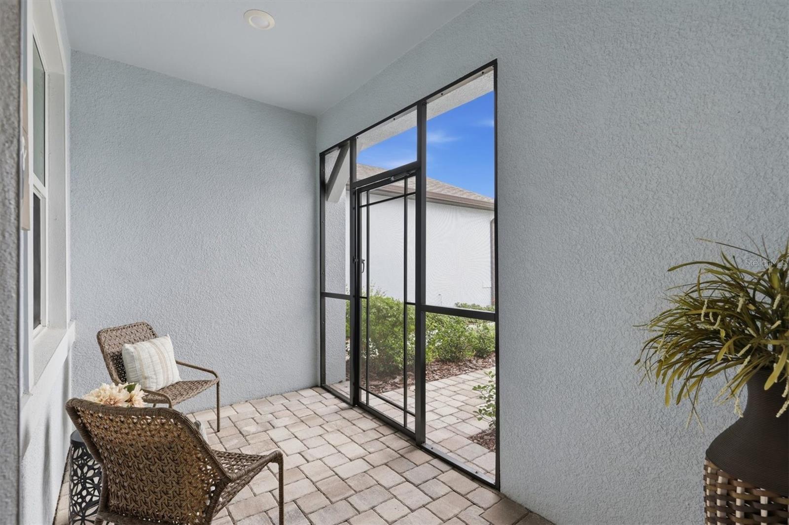 9350 Ballaster Pointe Loop, FL