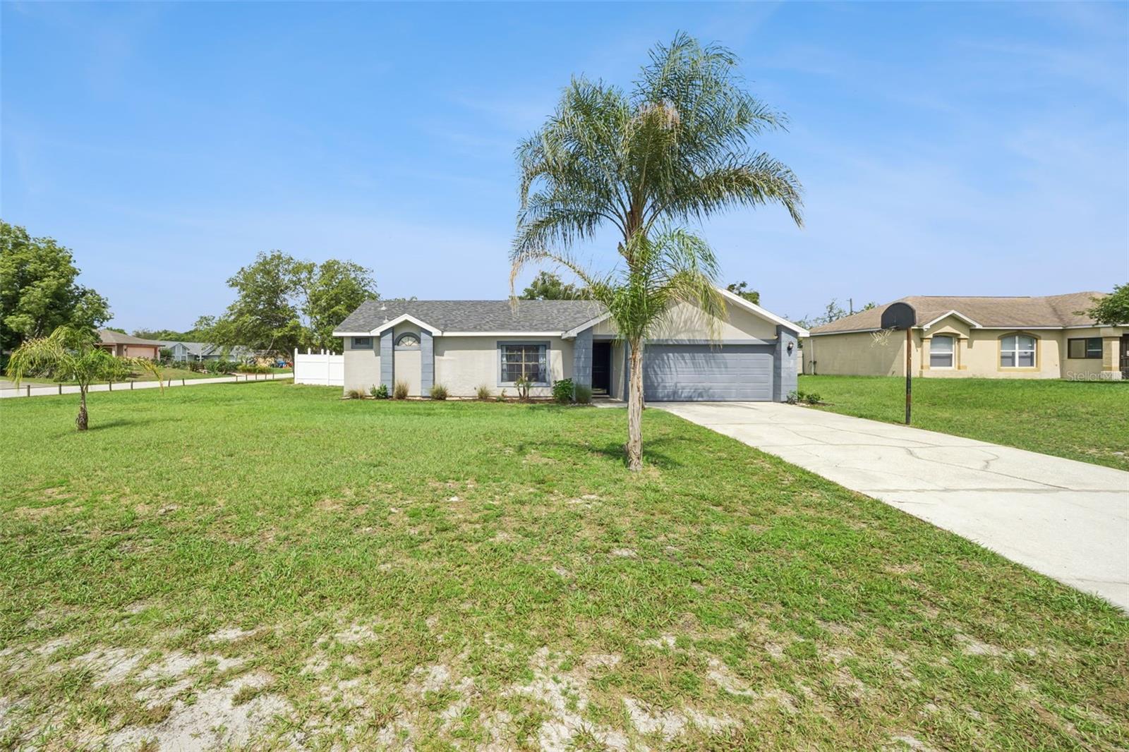 2620 E Dorchester Dr, FL