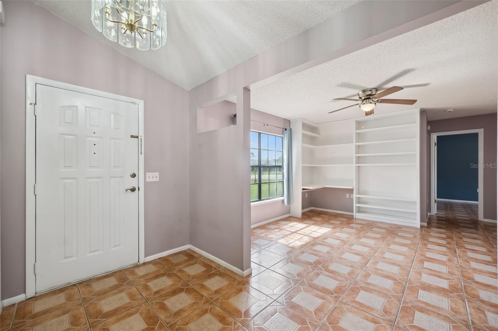 2620 E Dorchester Dr, FL
