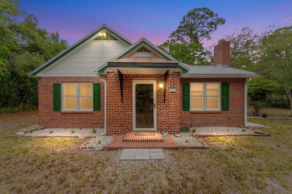 824 9th Avenue, FL