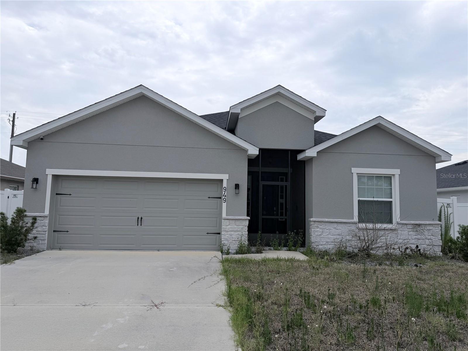 949 Montgomery Lane, FL