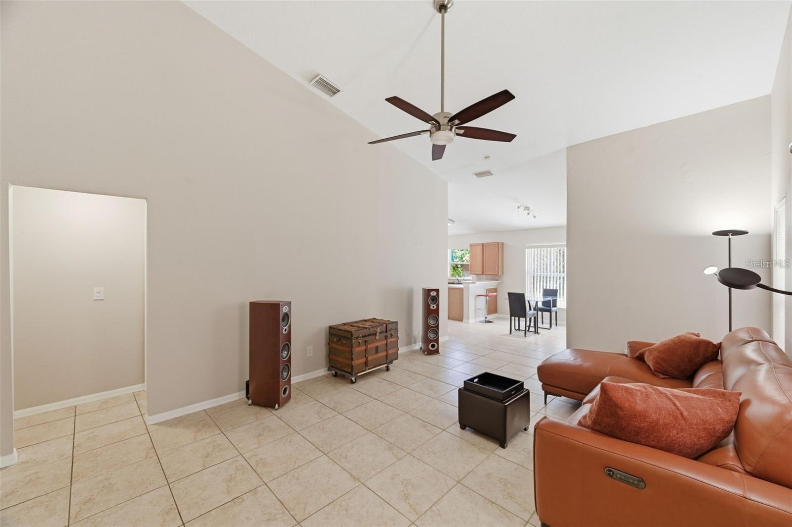 8618 Villa Largo Drive, FL
