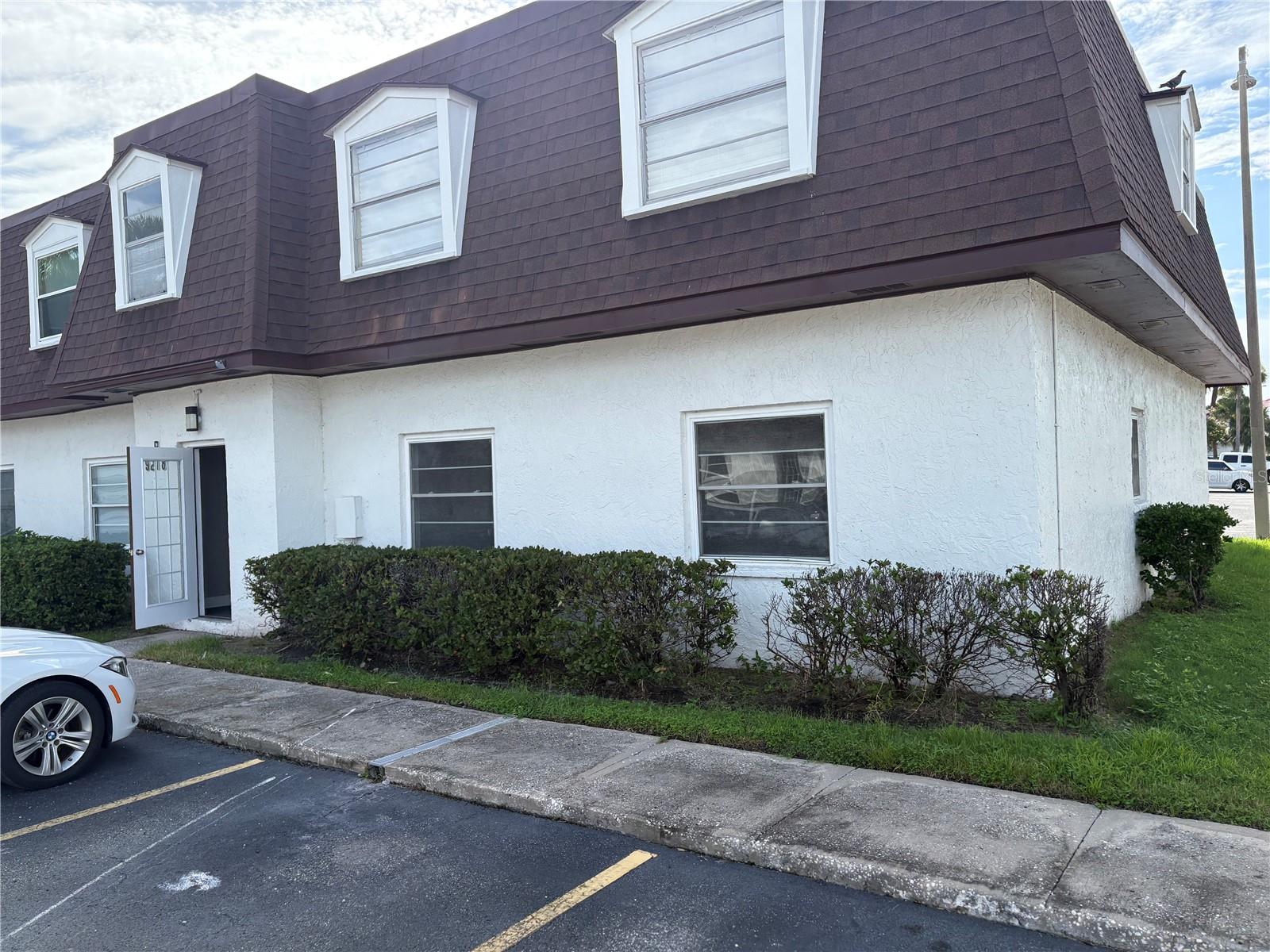 9218 Tudor Drive, FL
