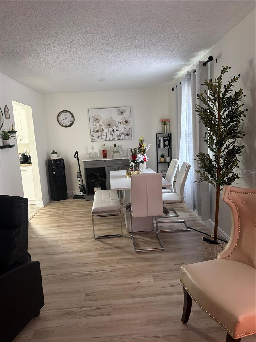 9218 Tudor Drive, FL