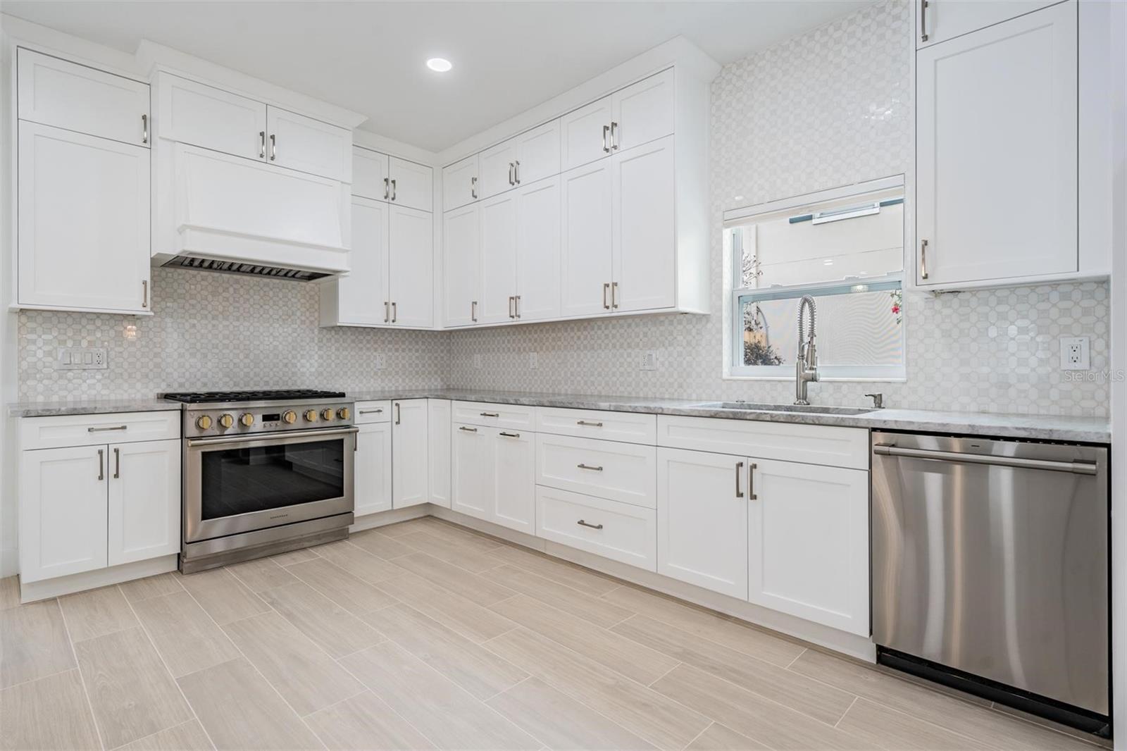3924 Granada Street, FL
