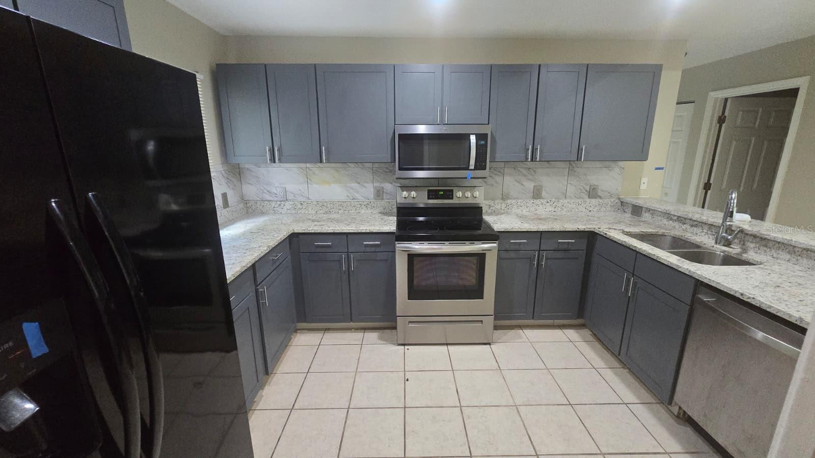 3253 Gilbert Street, FL