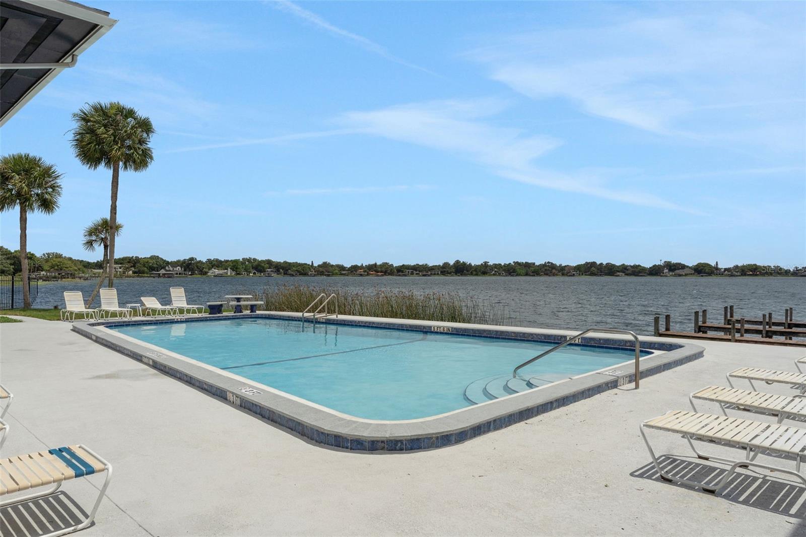 4328 Edgewater Drive, FL