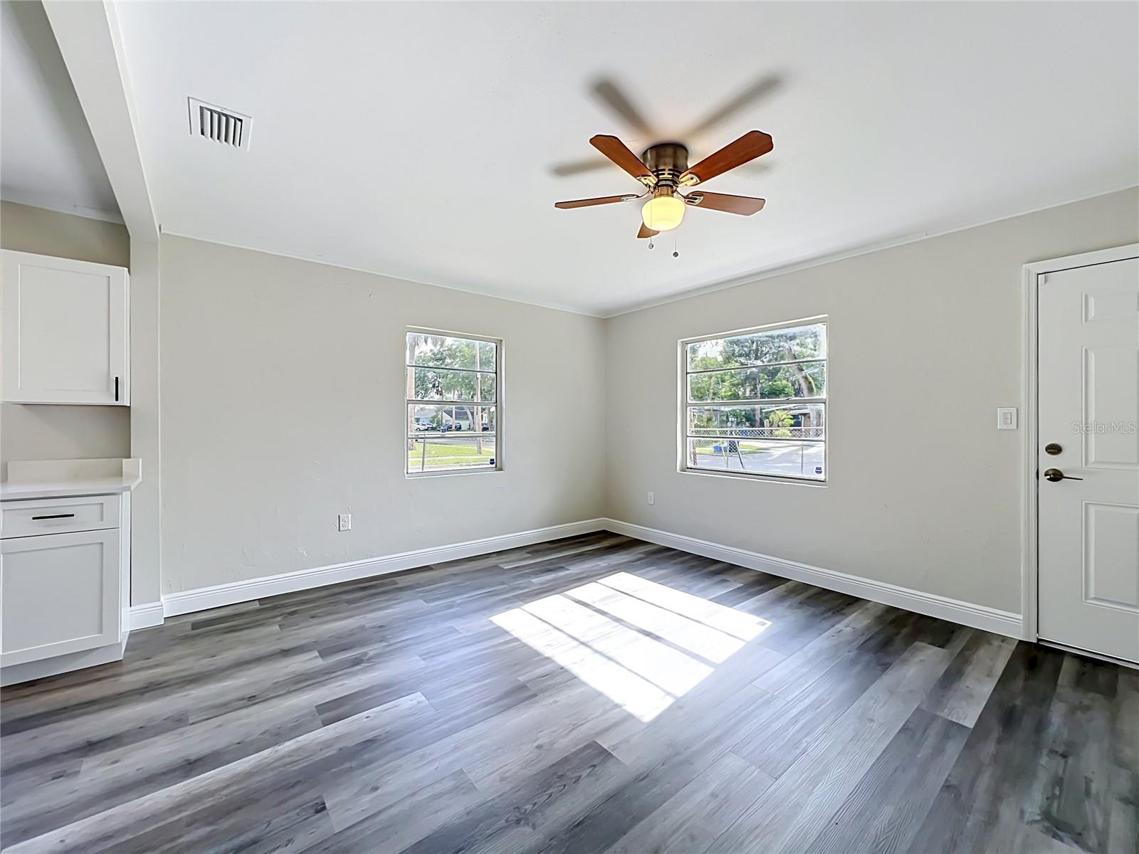 1500 Summerlin Avenue, FL
