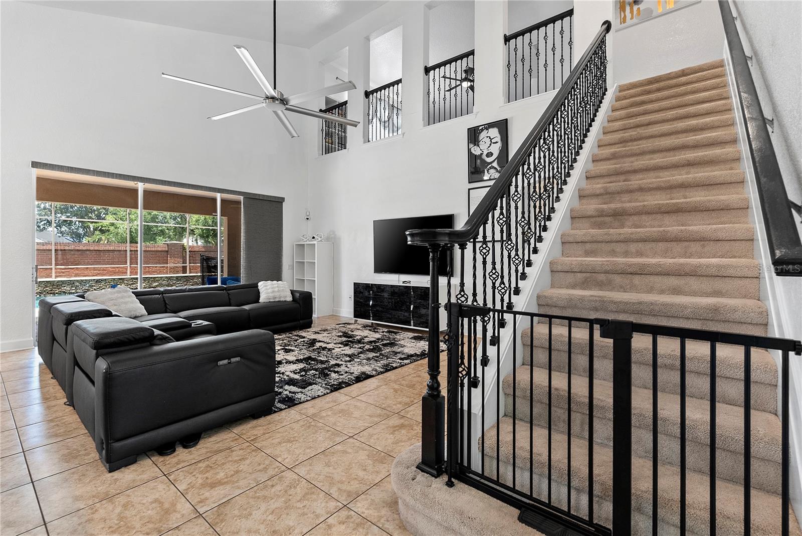 446 Anessa Rose Loop, FL