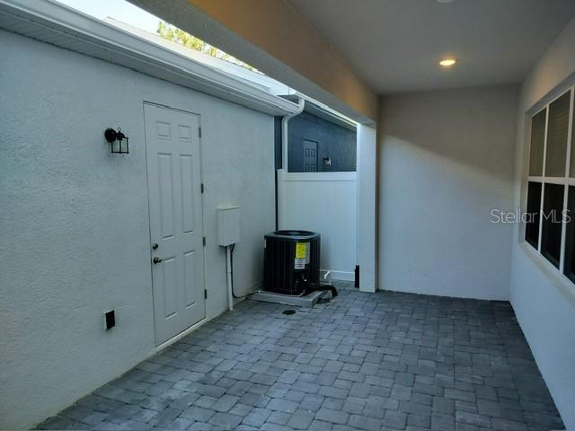 1350 Kings Crown Street, FL