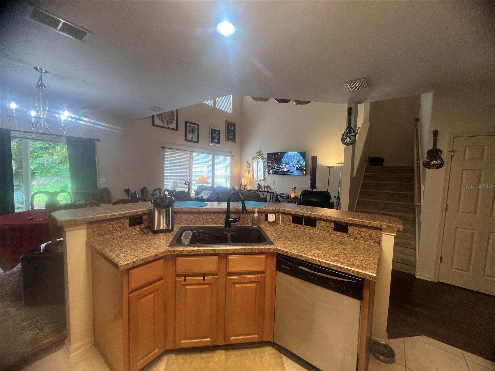 332 Wooded Crossing Circle, FL