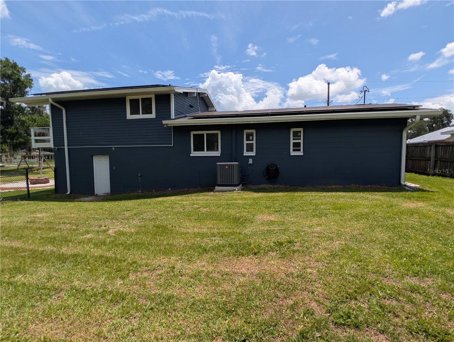 1011 Palm Drive, FL