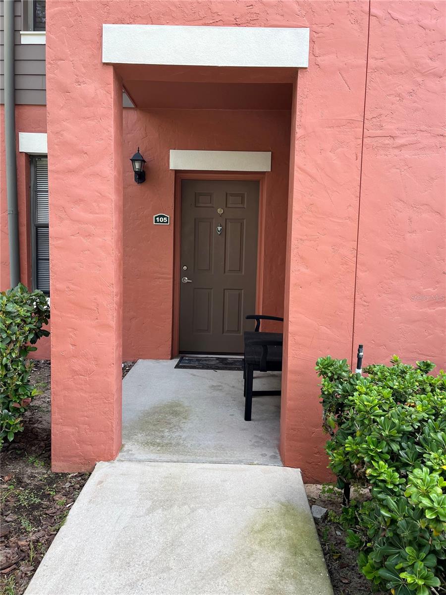 1001 Via Capri Lane, FL