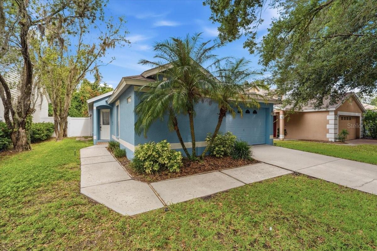 5863 Meadowpark Place, FL