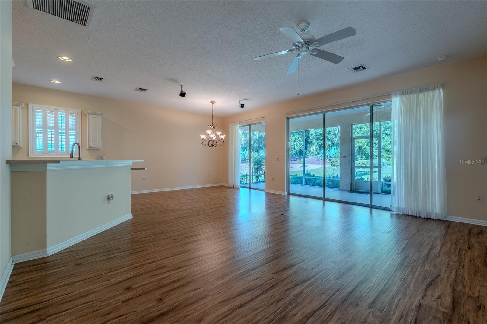 1520 152nd Place, FL
