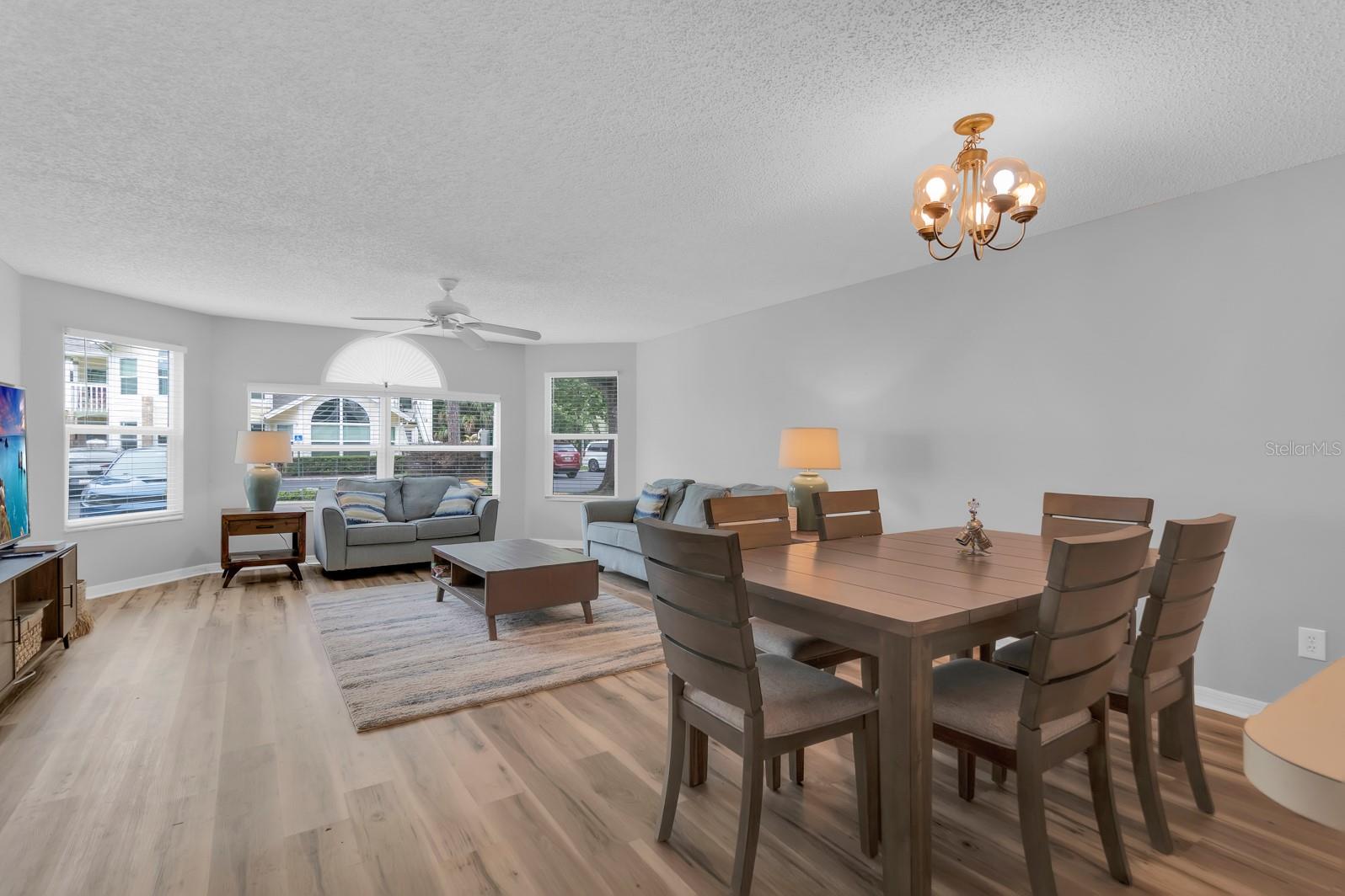 5004 Laguna Bay Circle, FL