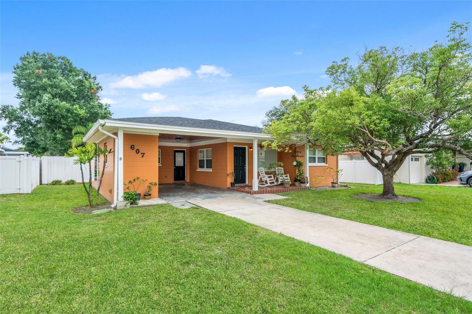 607 Lincoln Avenue, FL