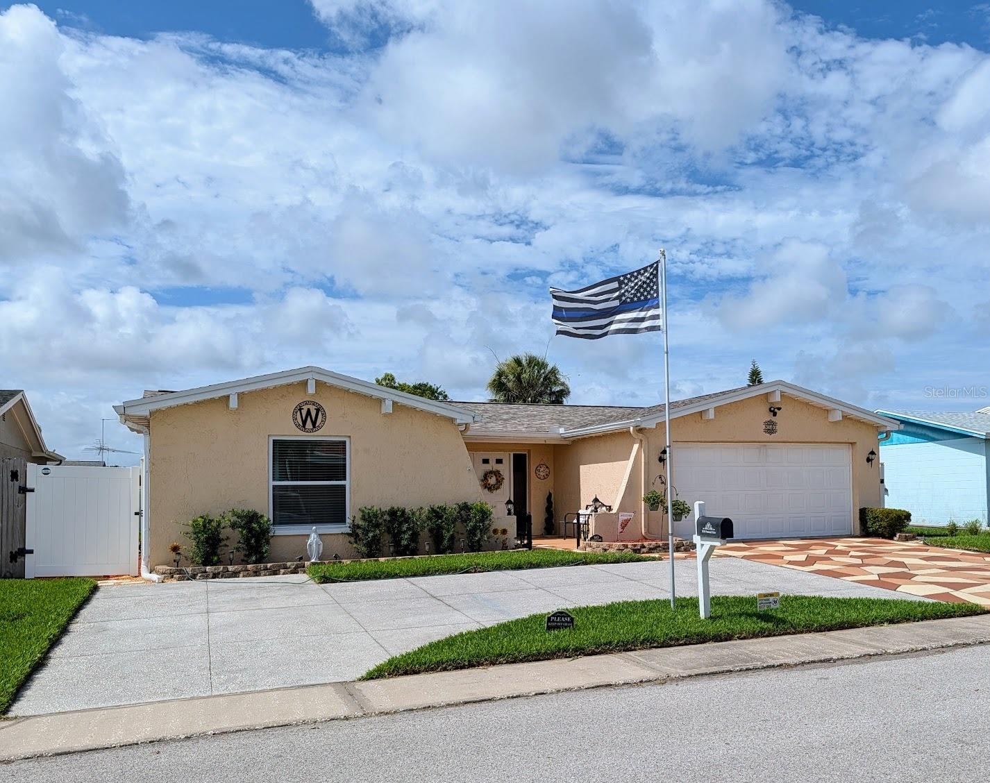8240 Penwood Drive, FL