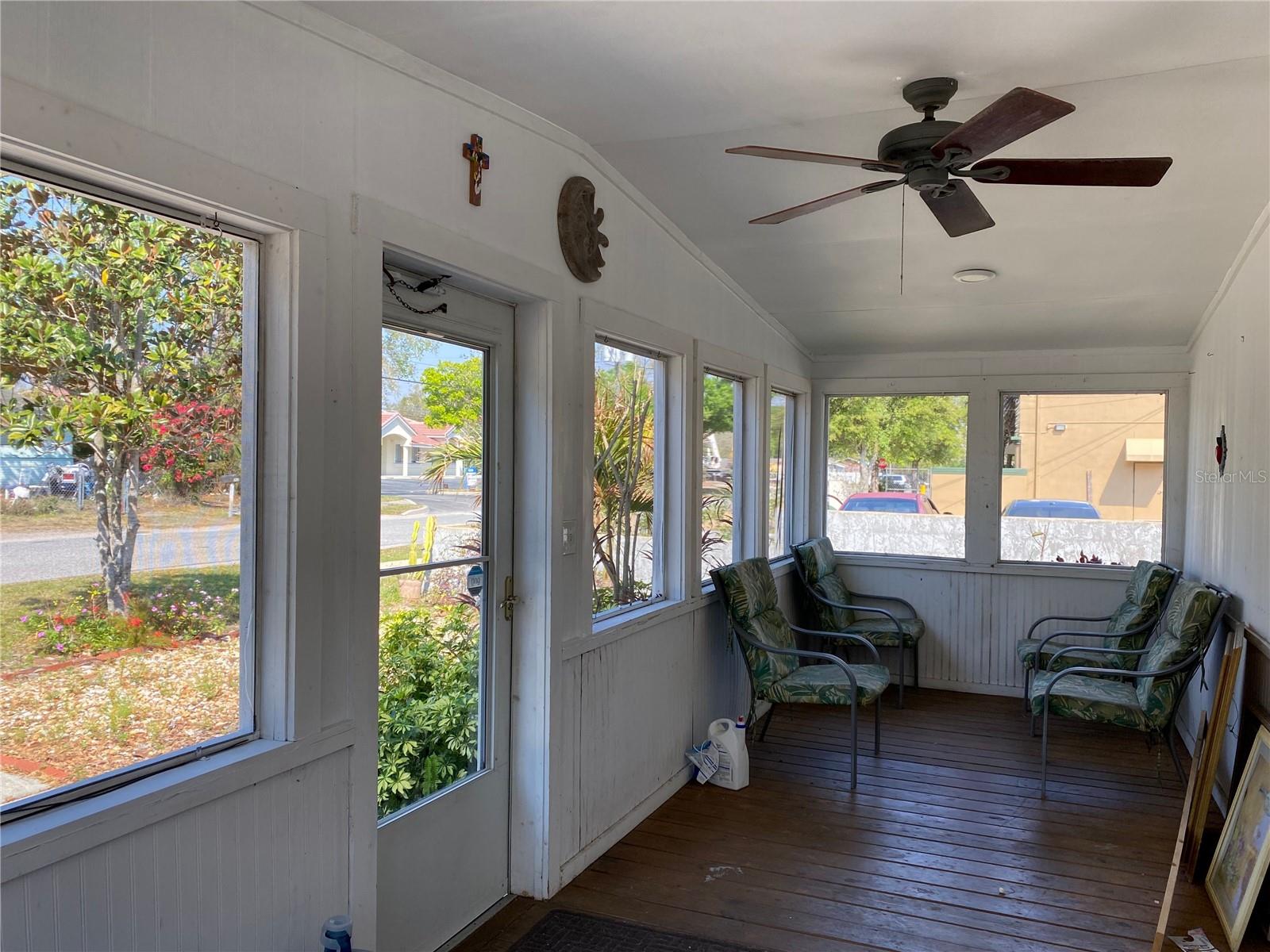 313 Observatory Drive, FL