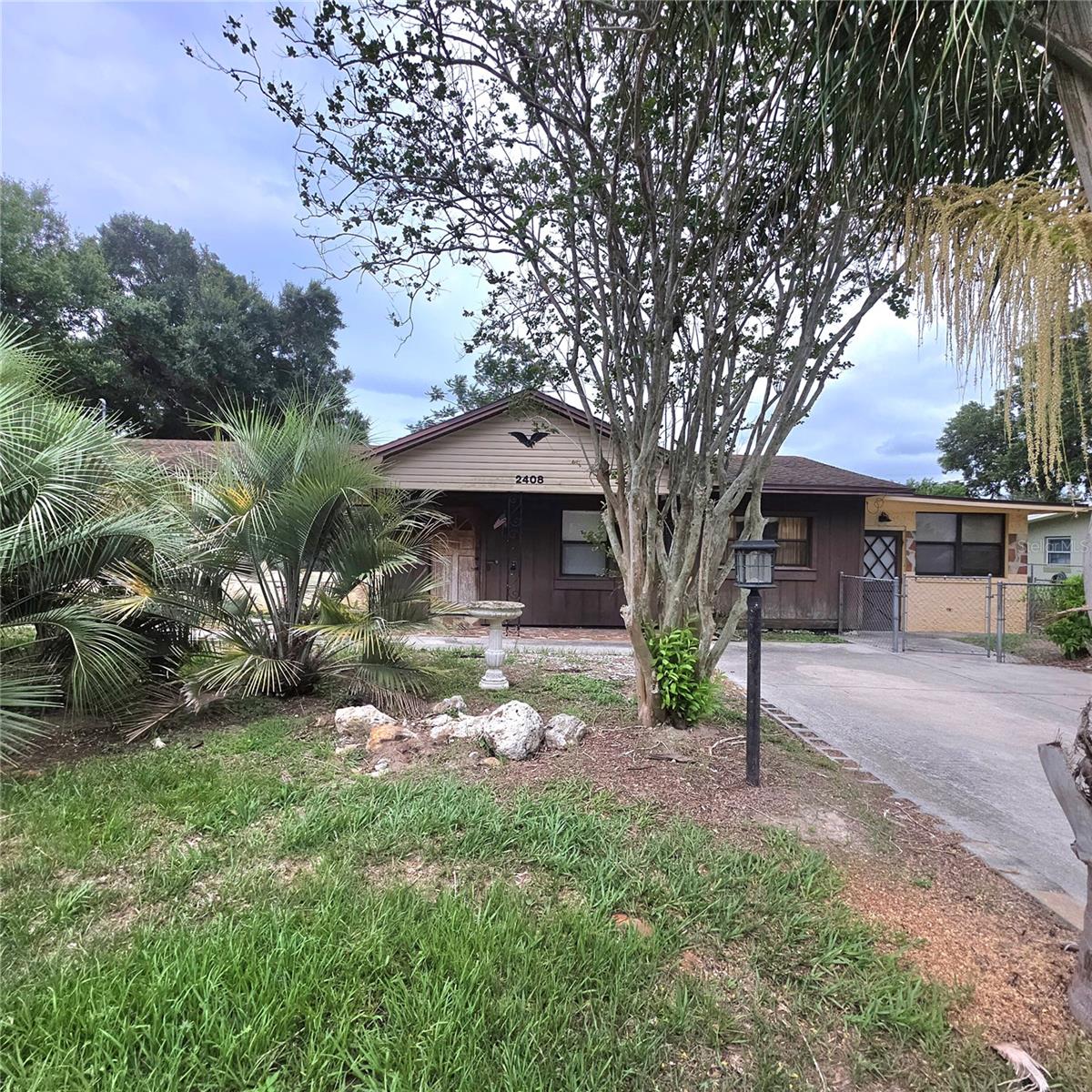 2408 Avenue A Terrace, FL