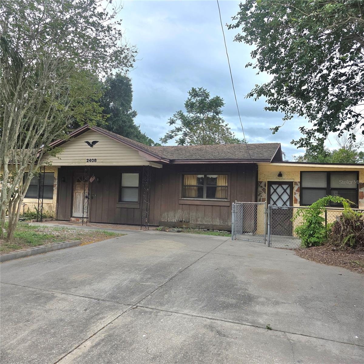 2408 Avenue A Terrace, FL