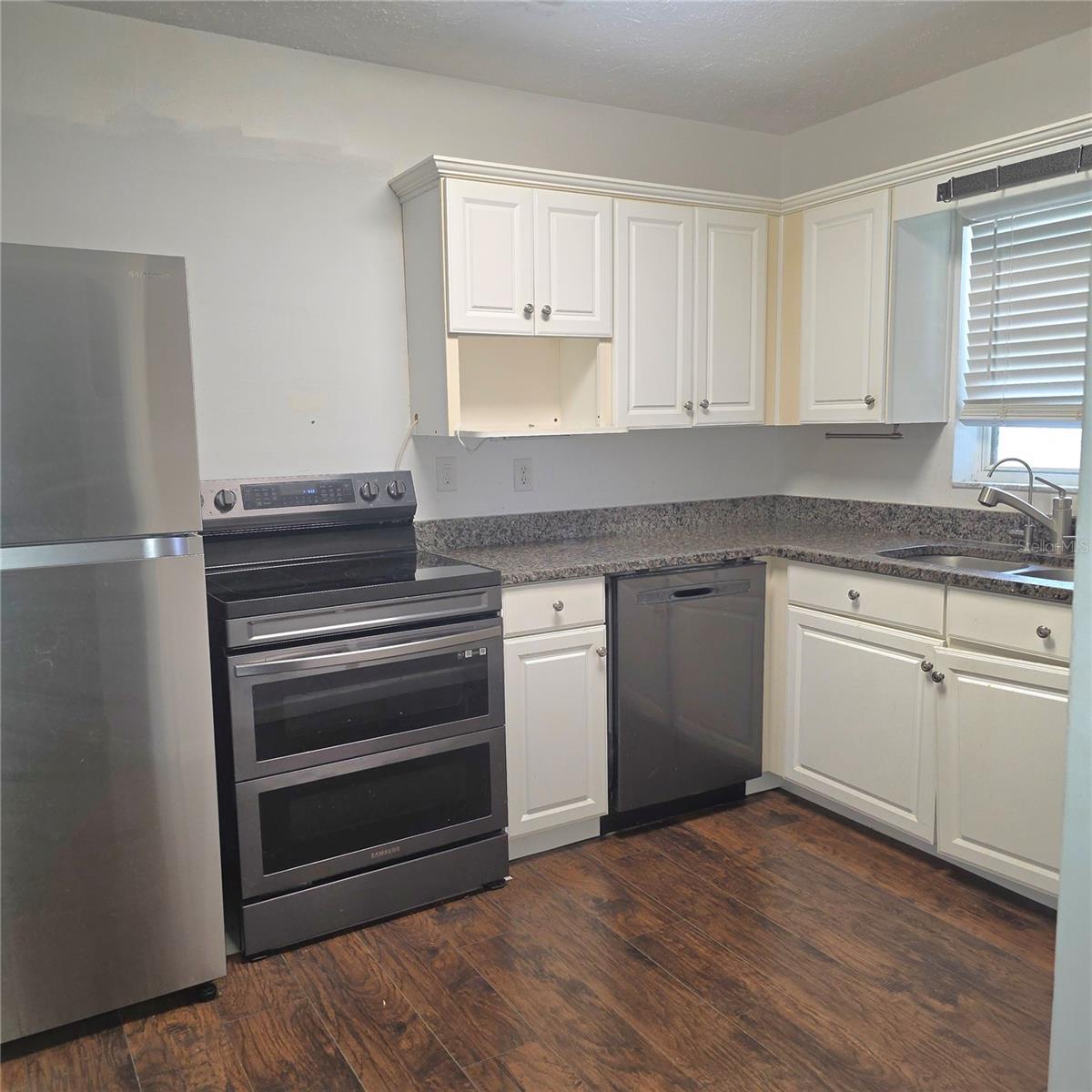 2408 Avenue A Terrace, FL