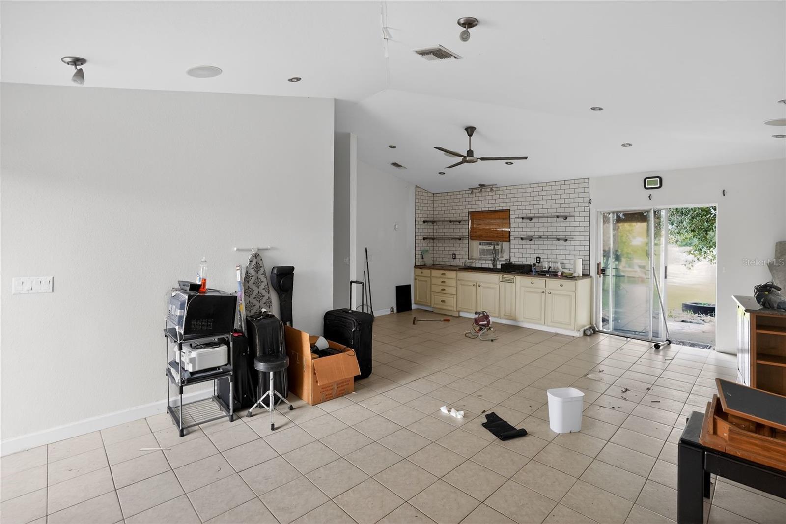 2760 39th Avenue, FL