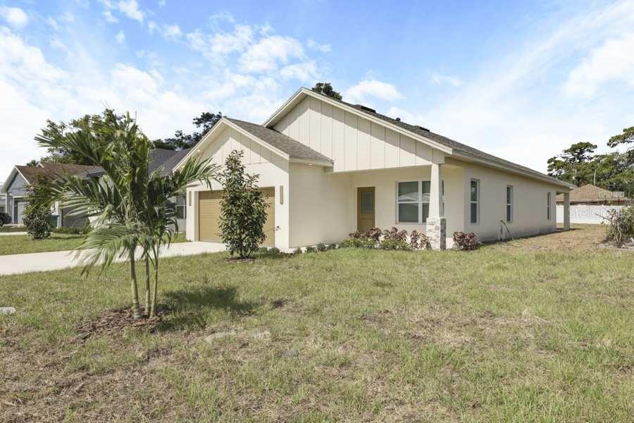 200 Moseley Avenue, FL