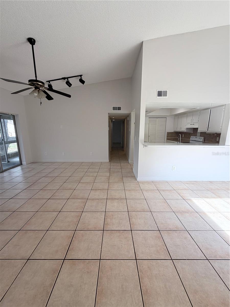 2527 Citrus Club Lane, FL
