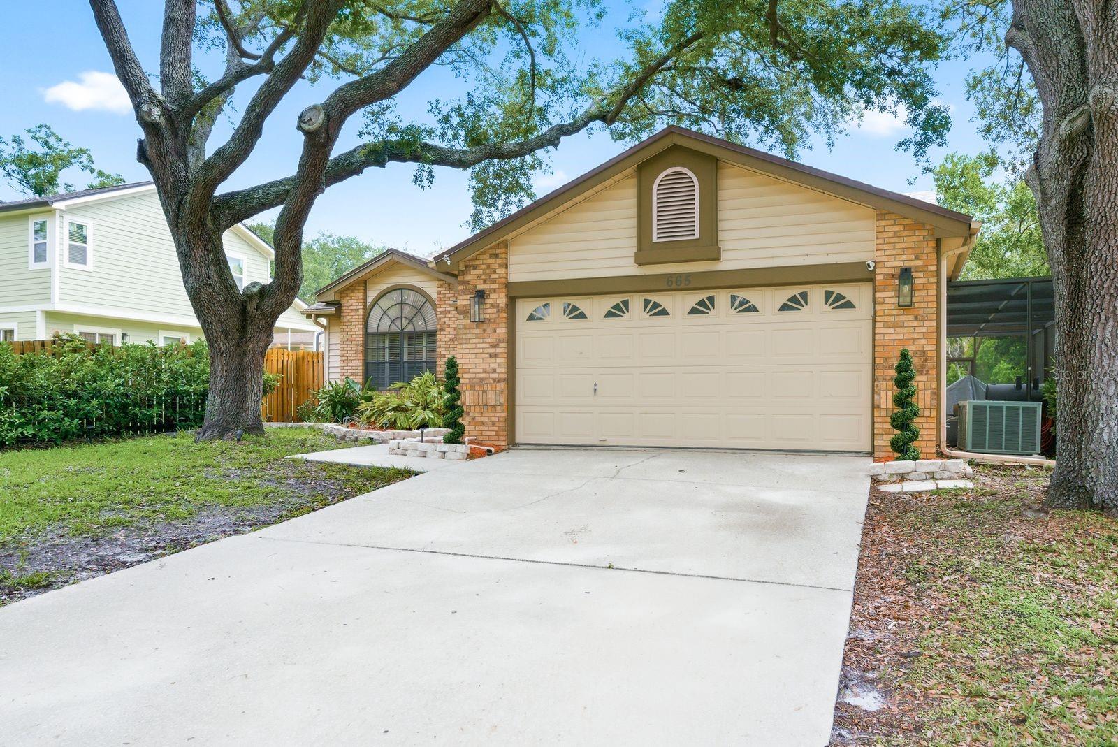 665 Deer Run, FL