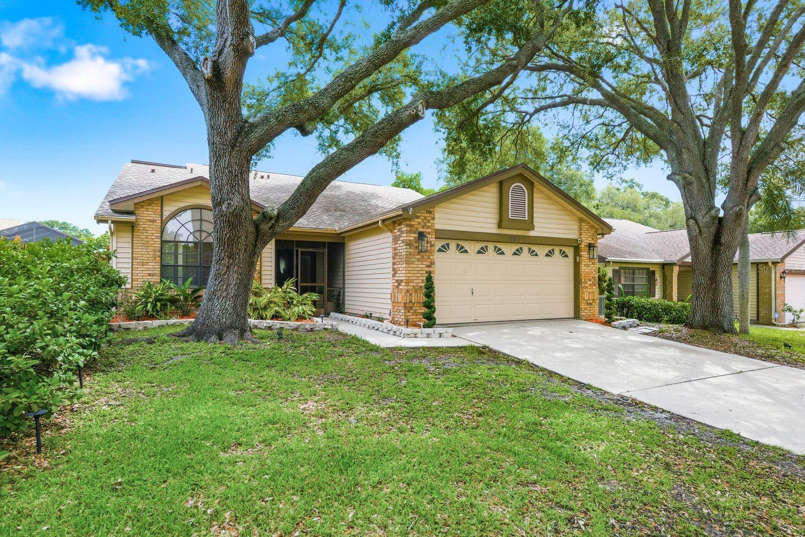 665 Deer Run, FL