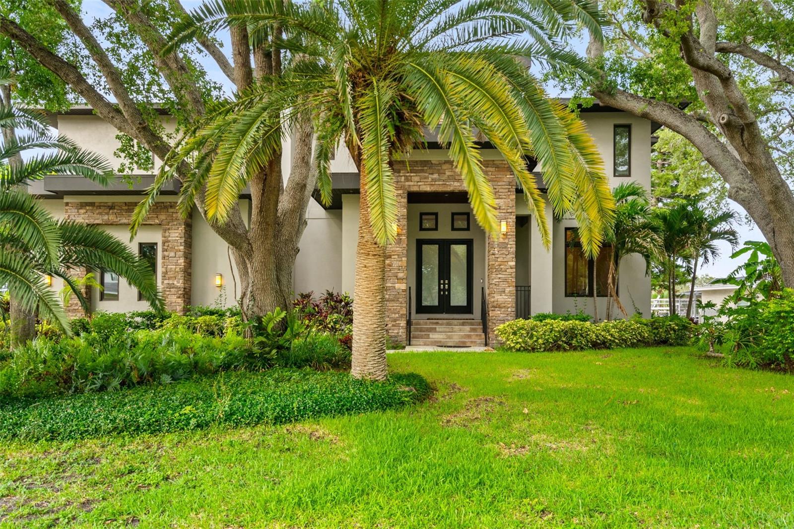 4905 Spring Lake Drive, FL
