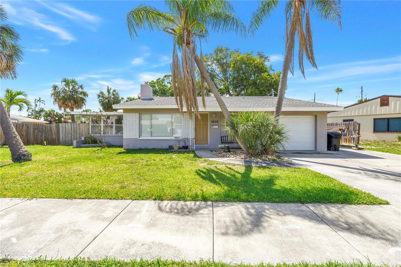 4030 Overlook Drive, FL