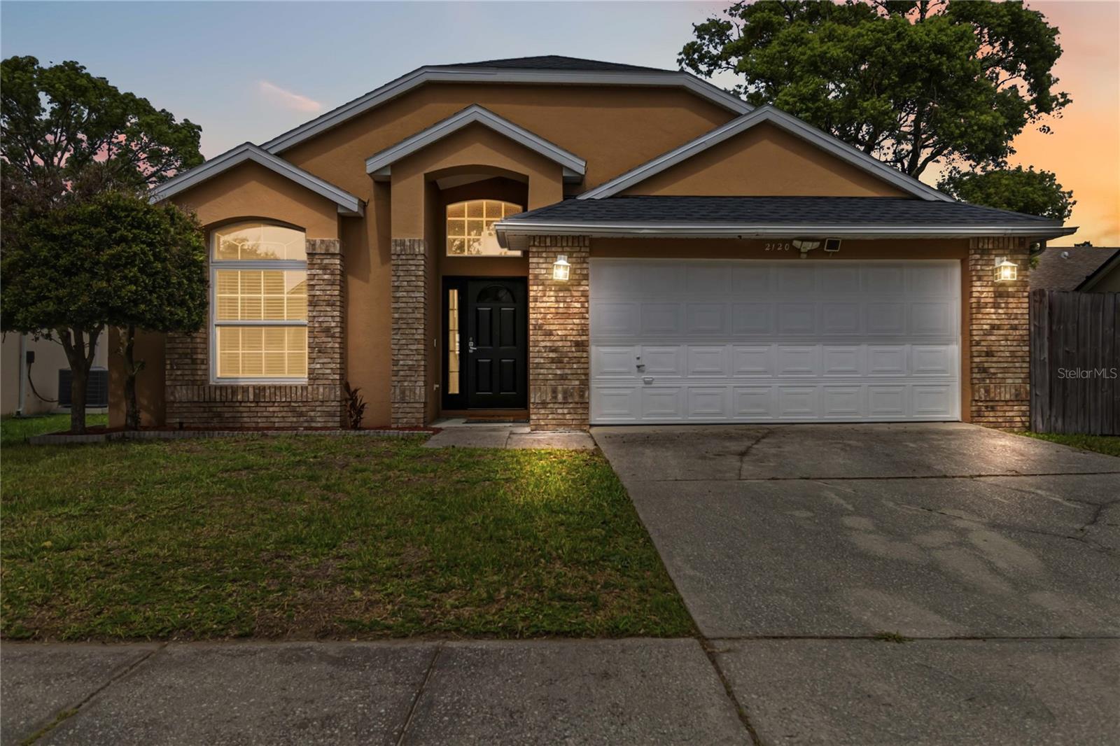 2120 River Park Boulevard, FL