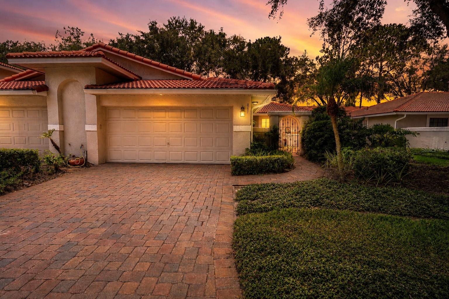 8237 Breeze Cove Lane, FL