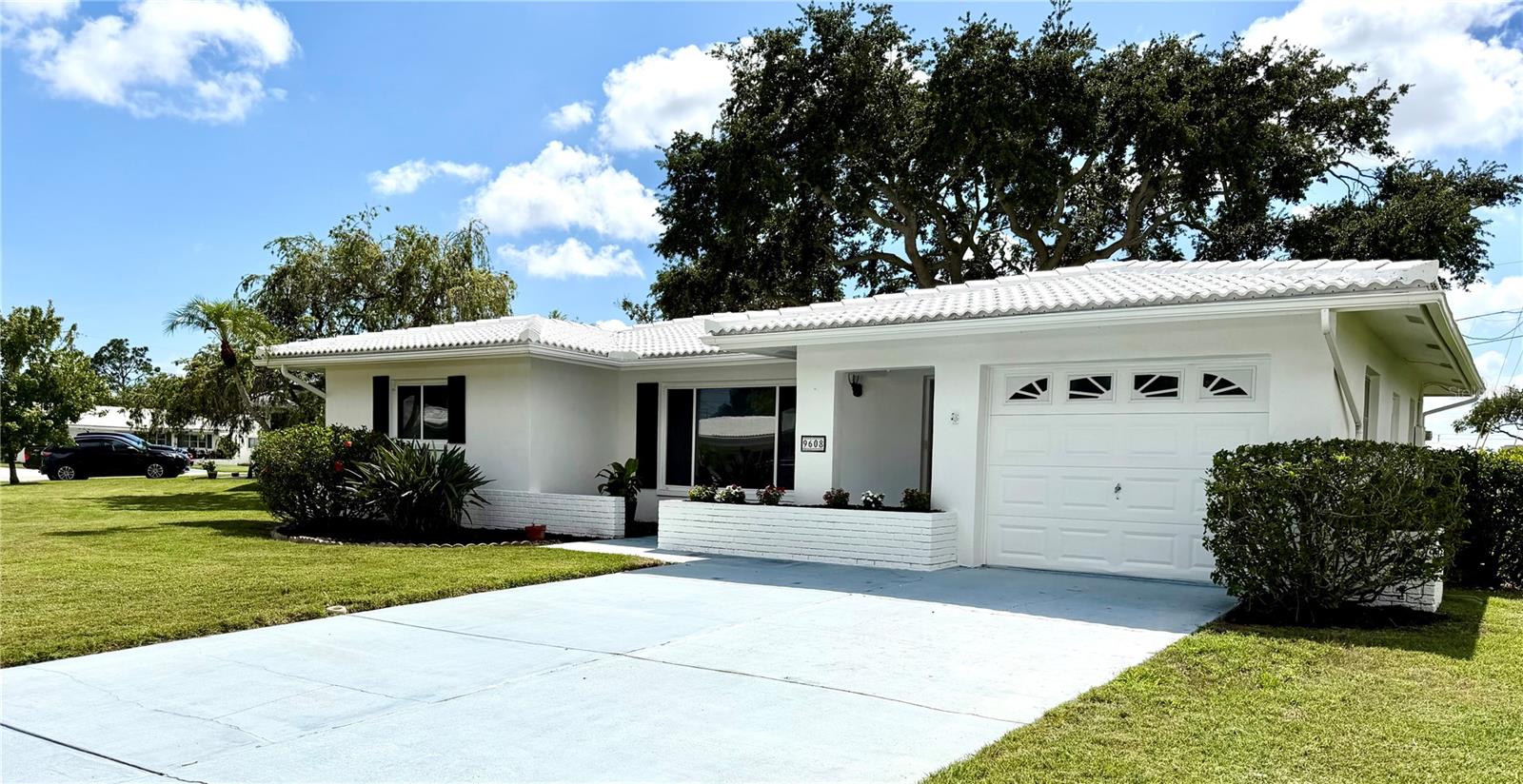 9608 41st Street, FL