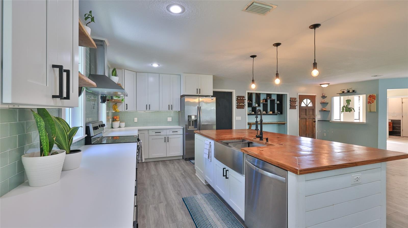 2766 Date Palm Drive, FL
