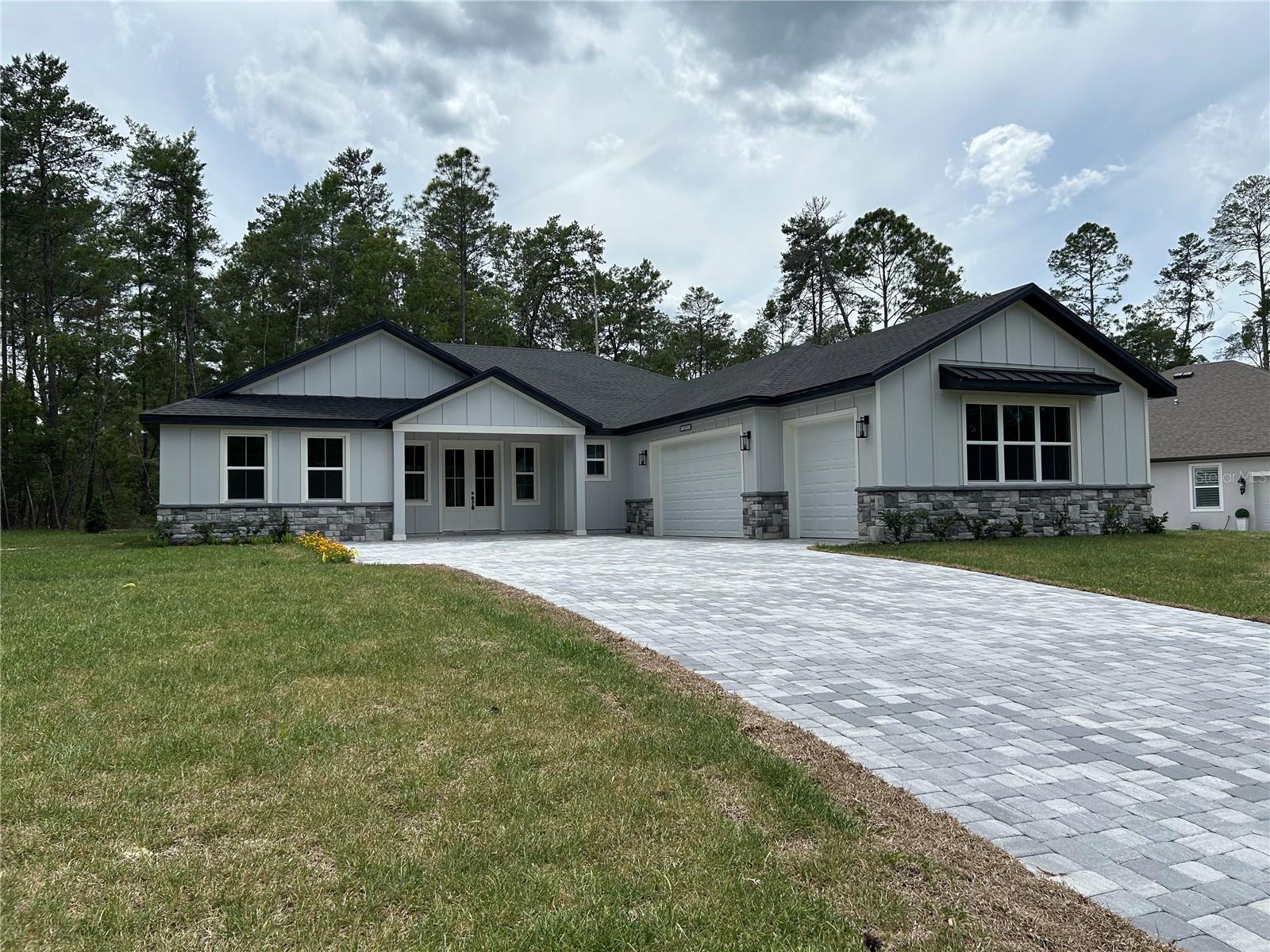 27 Statice Court, FL