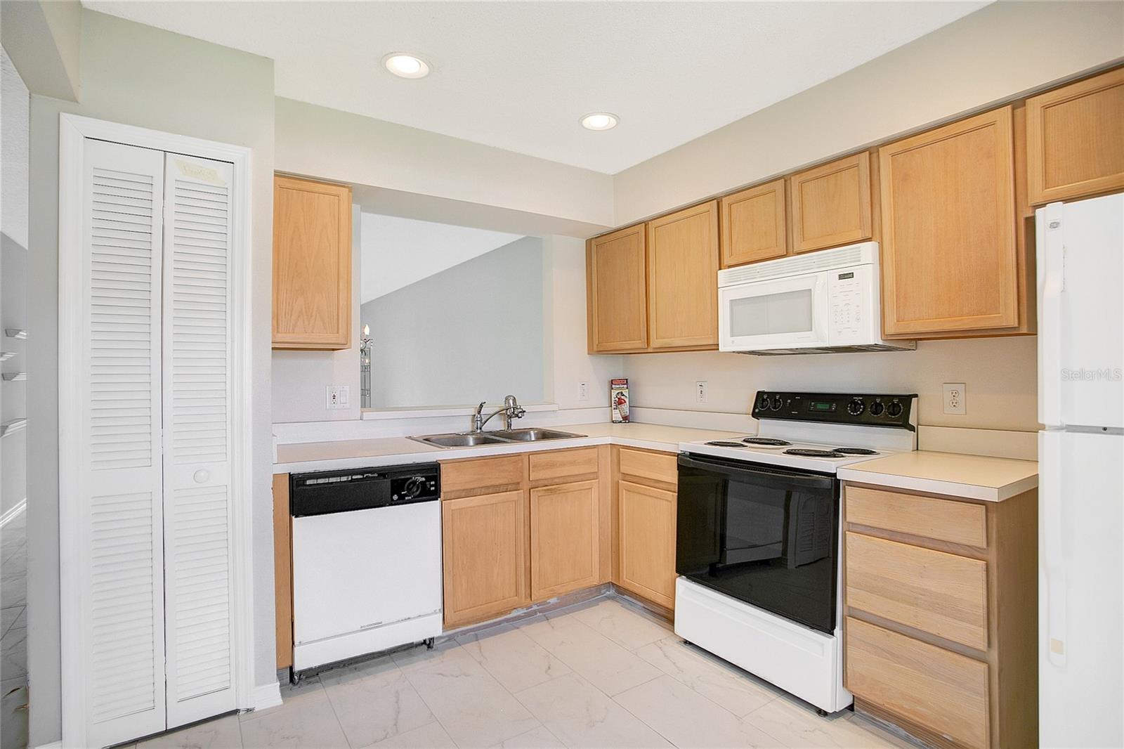 13324 Fairway Glen Drive, FL