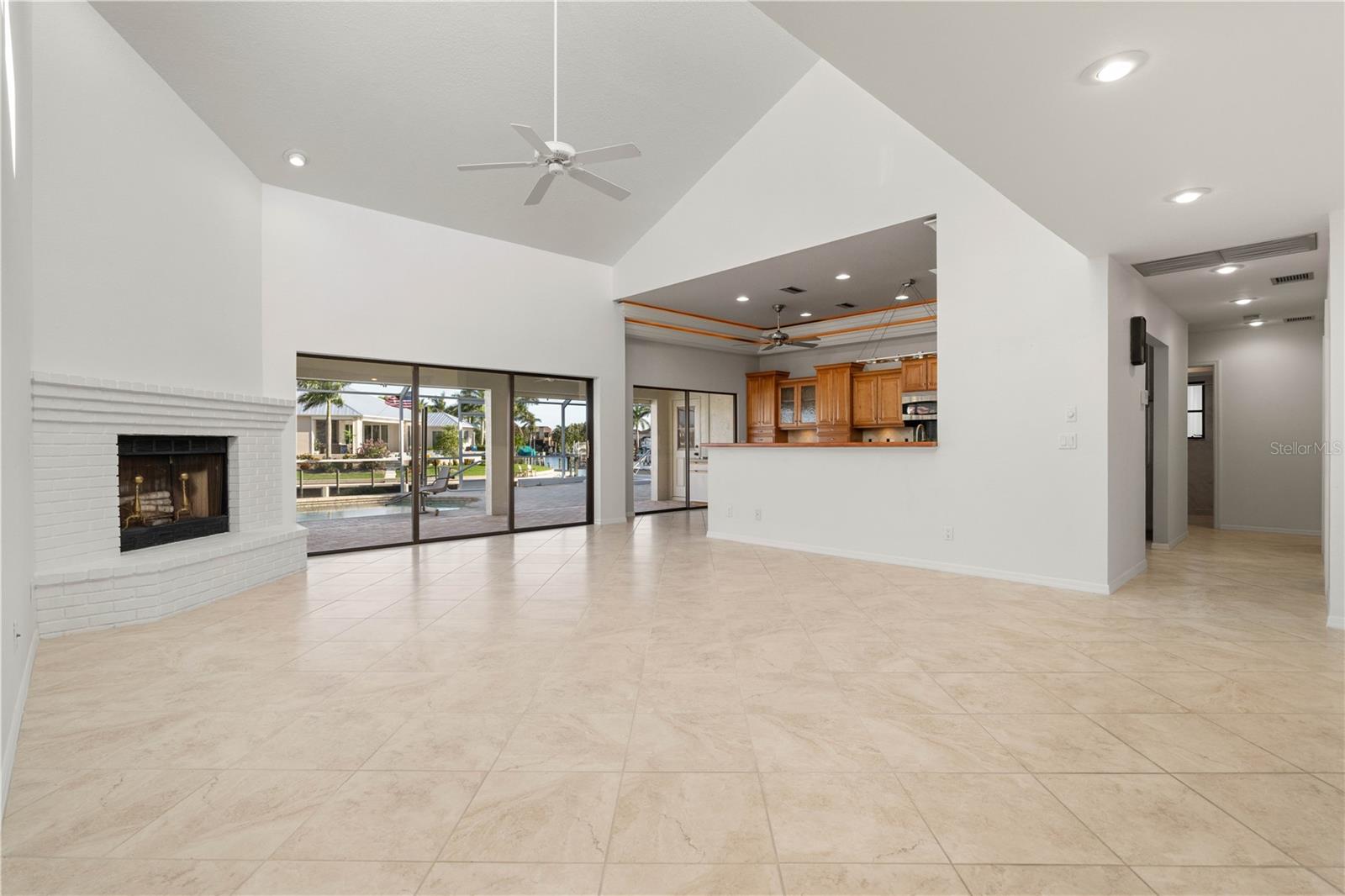 3324 Brentwood Court, FL