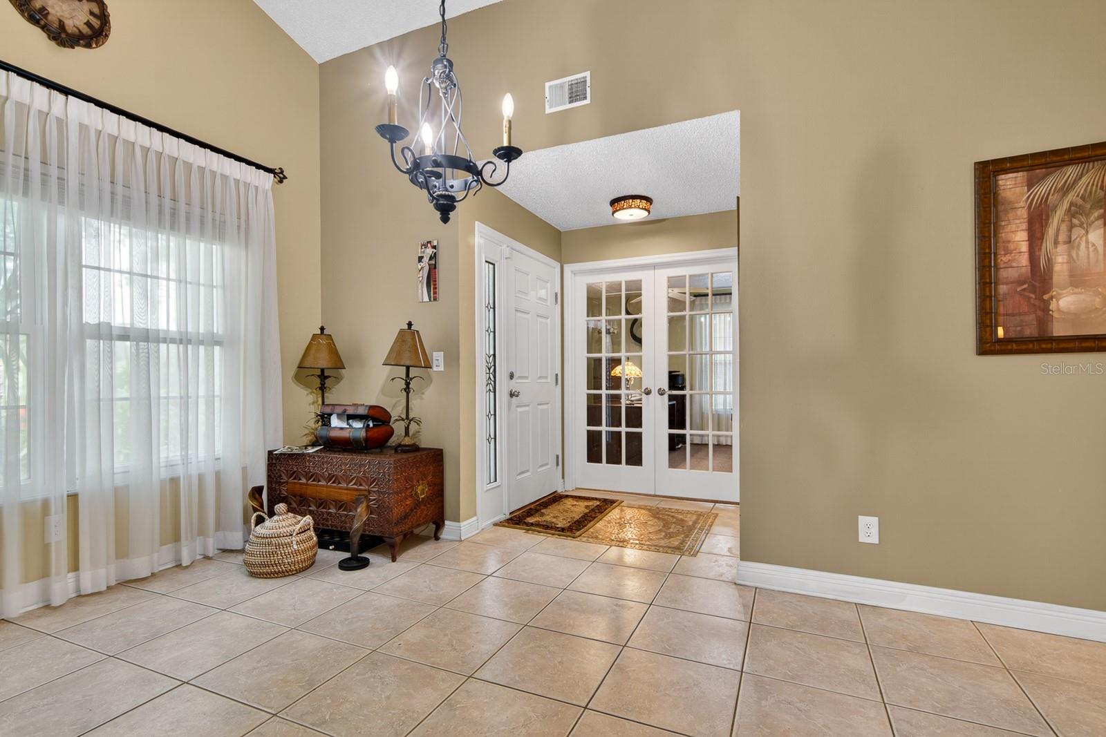 2728 Bentley Drive, FL