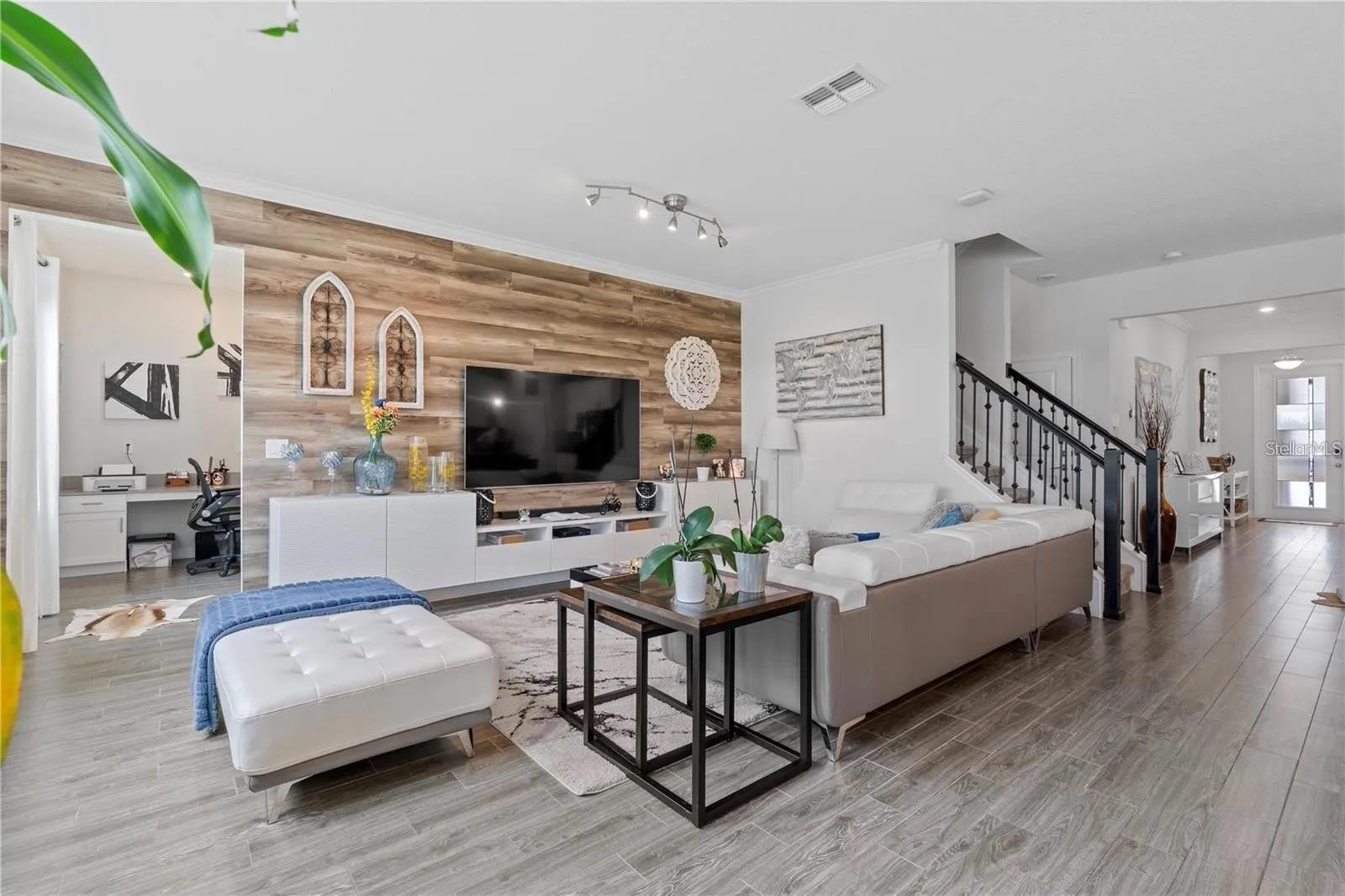 11819 Imaginary Way, FL