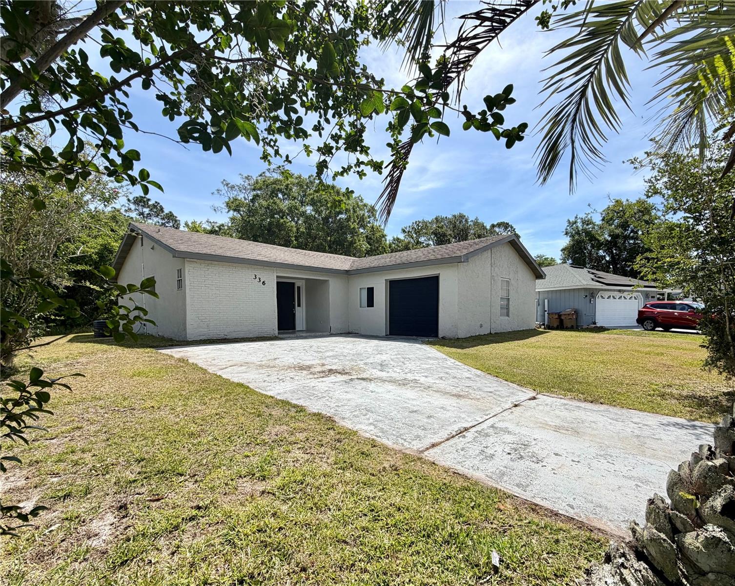 336 Montgomery Court, FL