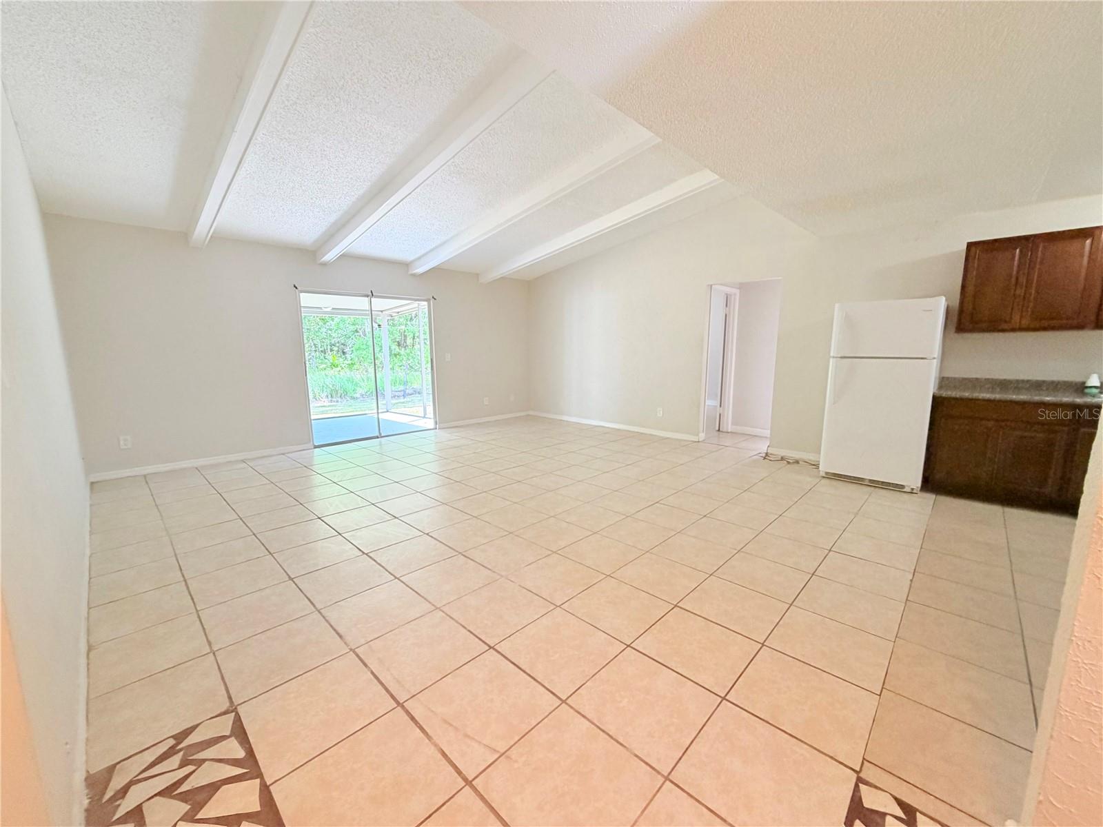 336 Montgomery Court, FL