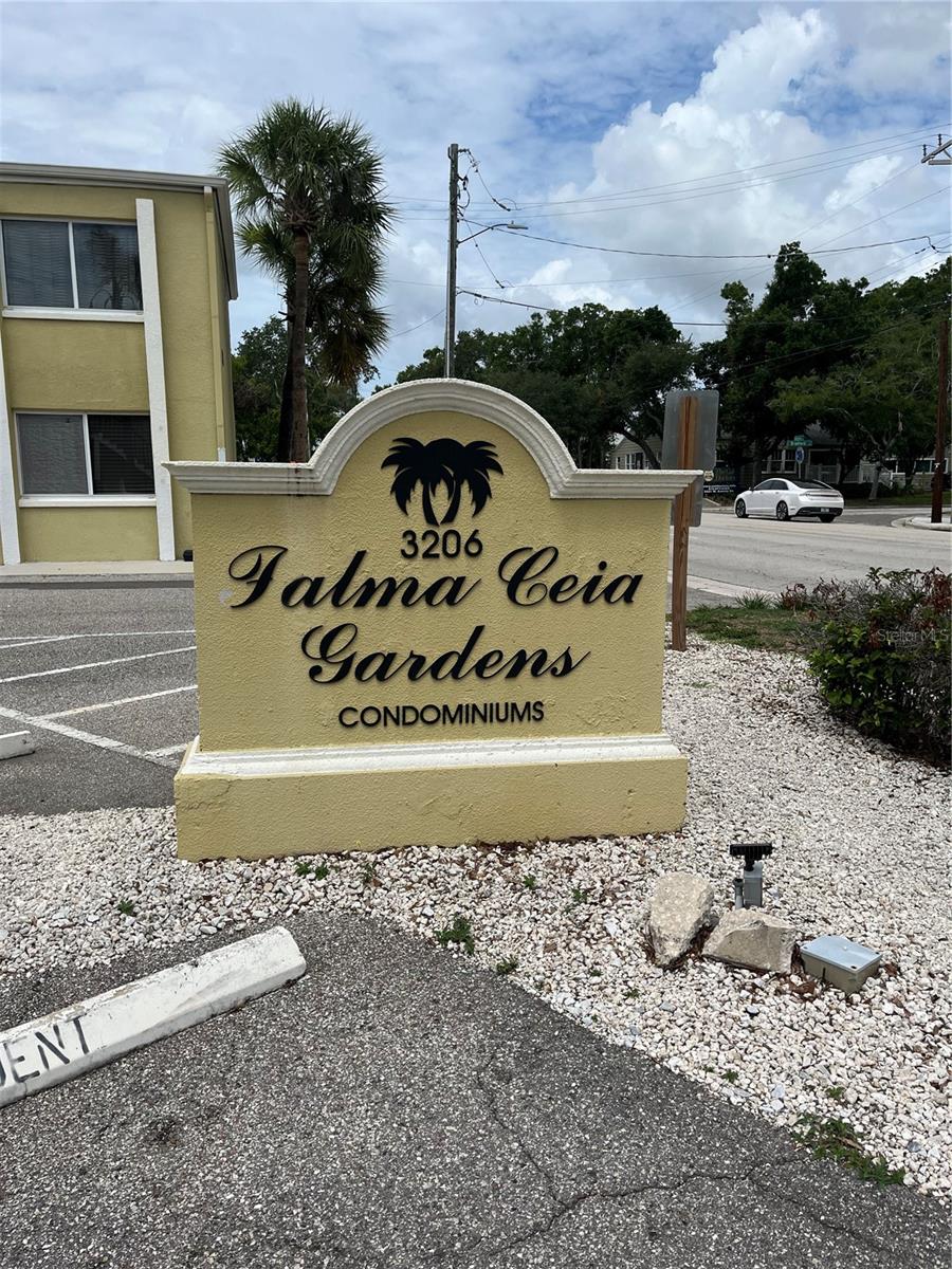 3206 Azeele Street, FL