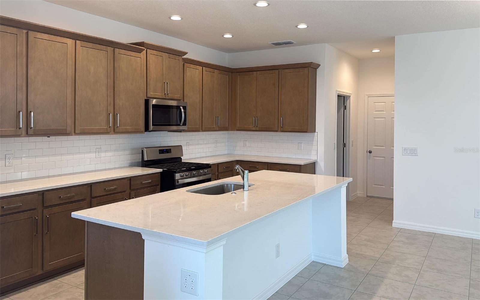 6863 Spanish Imperial Street, FL
