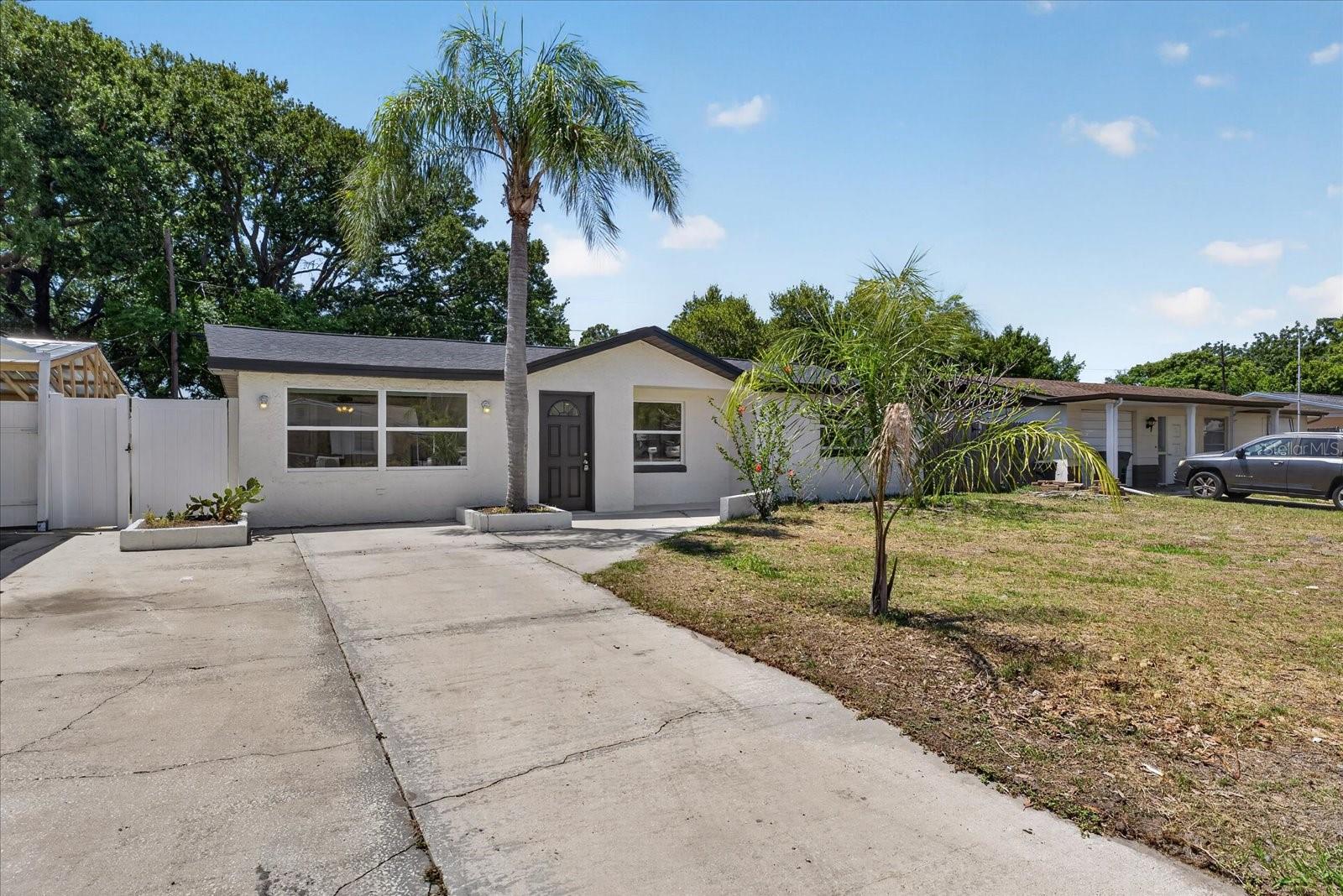 3851 Saturn Drive, FL
